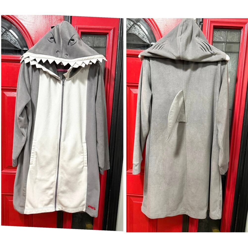 Torrid Plus Size 1 Jaws Shark Fleece‎ Hooded Zip Front Lounge Pajama Sleep Dress